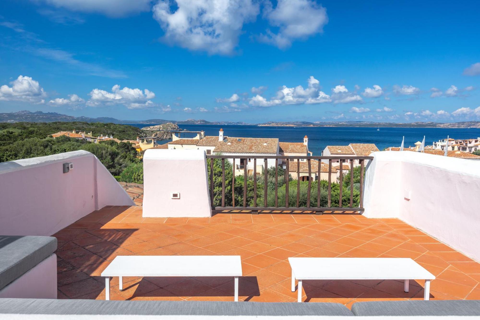 Porto Cervo Cala Del Faro, Villetta Con Giardino E Rooftop Capo Ferro Luaran gambar