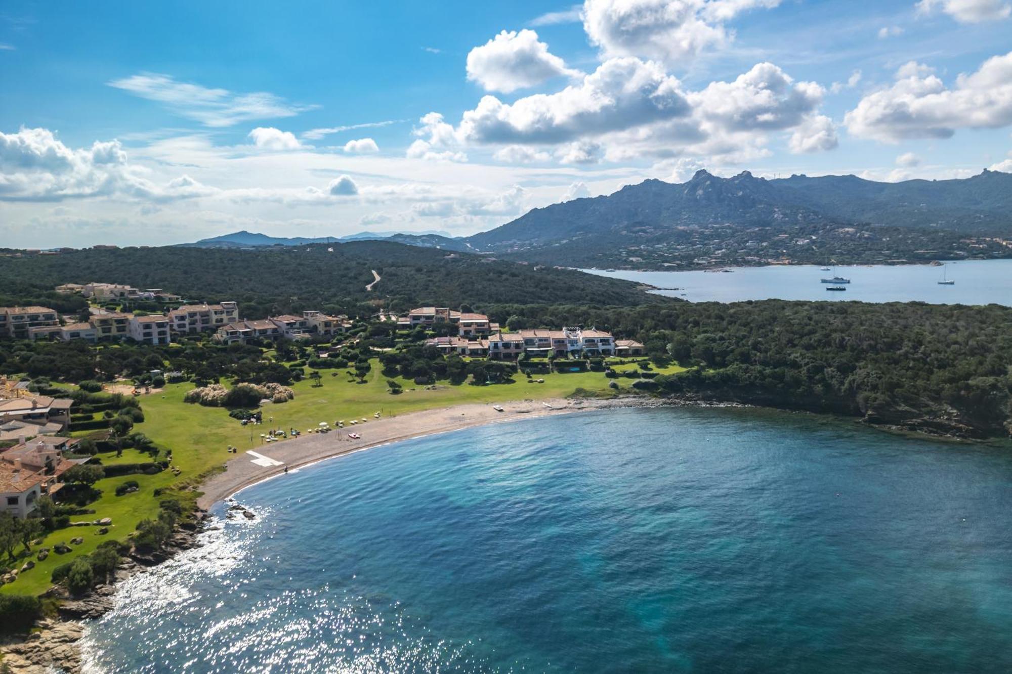Porto Cervo Cala Del Faro, Villetta Con Giardino E Rooftop Capo Ferro Luaran gambar