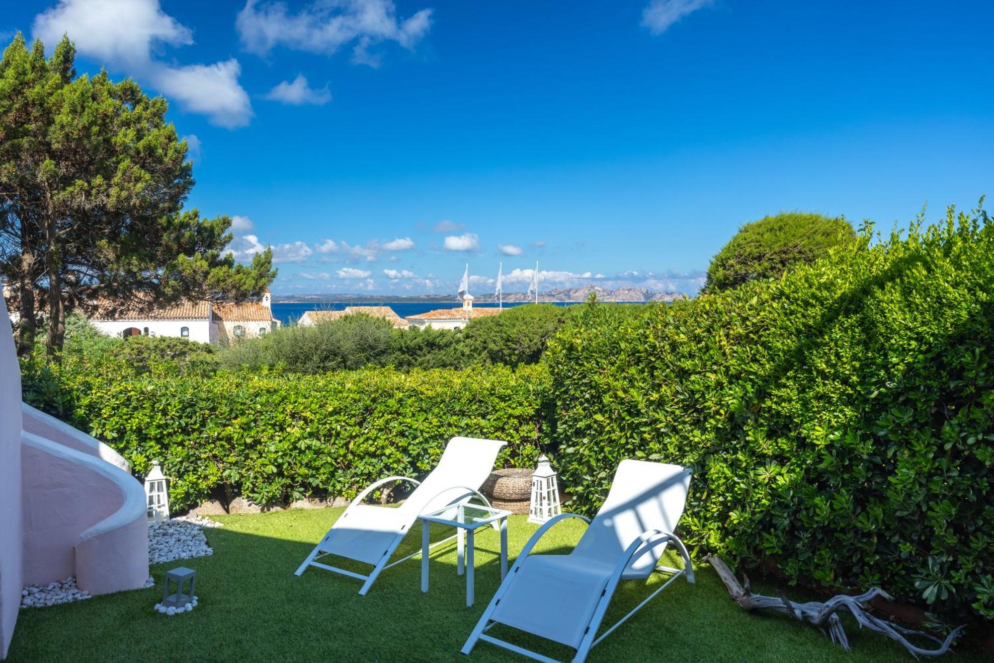 Porto Cervo Cala Del Faro, Villetta Con Giardino E Rooftop Capo Ferro Luaran gambar
